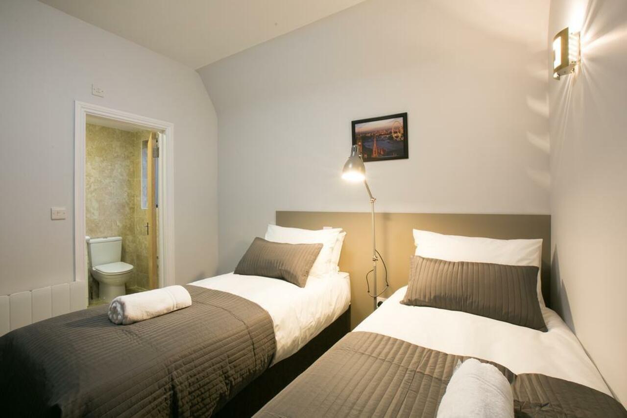 Belvilla Ilford Hill Hotel London Kültér fotó