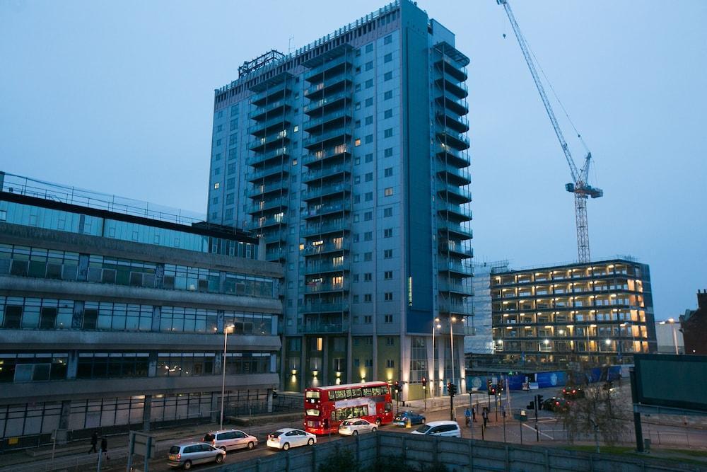 Belvilla Ilford Hill Hotel London Kültér fotó